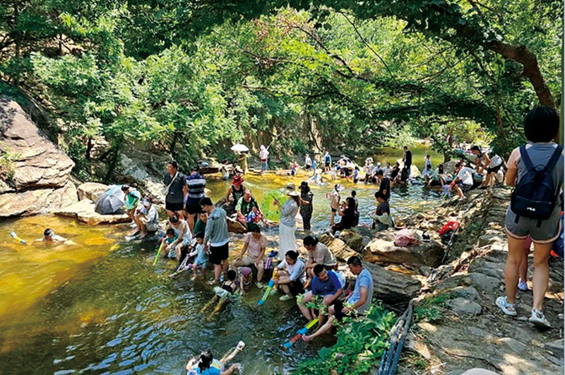 江苏连云港：“水岸商业”激活夏日消费(图1)