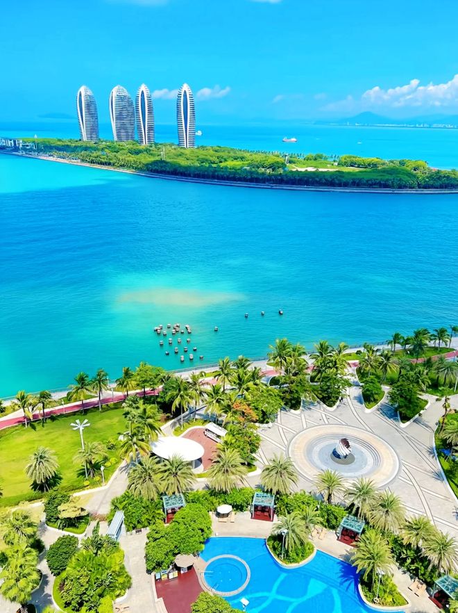 暑假去三亚选哪家？2025旅行社排名：从2580元经济团到2万奢游(图1)