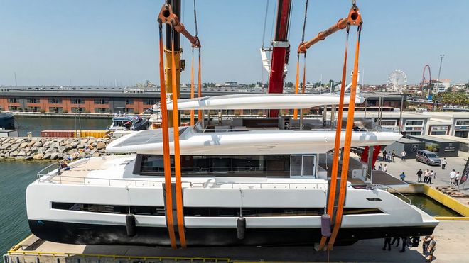 九游appVisionF Yachts第二艘24米全电动双体船下水(图4)