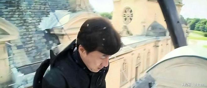成龙家中藏有大量弹药揭秘其特权详情九游娱乐官方网站(图3)