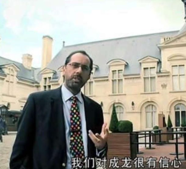 成龙自曝家有弹药库3000 杆枪 10 万发子弹特权竟这么多？(图14)