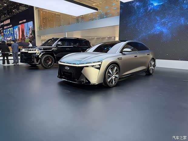 2026北京车展：九游官网奇瑞瑞虎X艾瑞泽SiCAR V23白武士等多车首发！(图11)