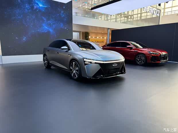 2026北京车展：九游官网奇瑞瑞虎X艾瑞泽SiCAR V23白武士等多车首发！(图12)