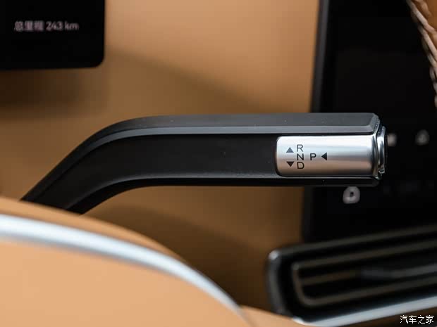 2026北京车展：九游官网奇瑞瑞虎X艾瑞泽SiCAR V23白武士等多车首发！(图36)