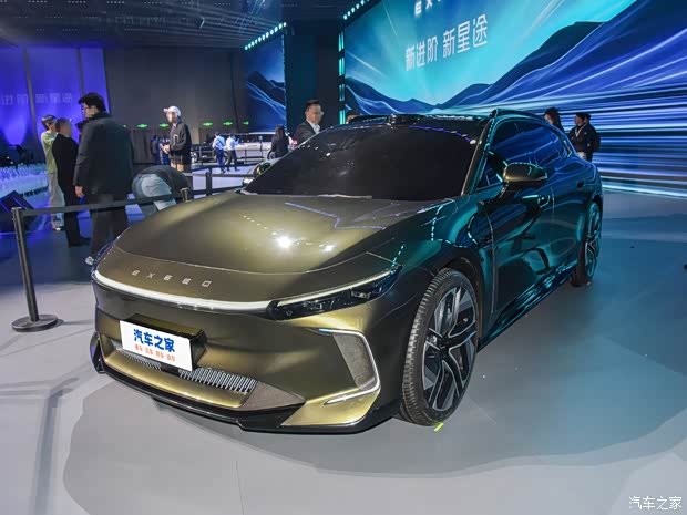 2026北京车展：九游官网奇瑞瑞虎X艾瑞泽SiCAR V23白武士等多车首发！(图37)