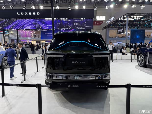 2026北京车展：九游官网奇瑞瑞虎X艾瑞泽SiCAR V23白武士等多车首发！(图47)