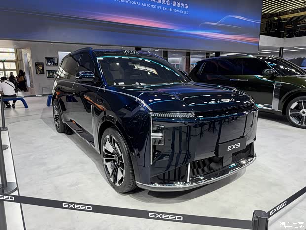 2026北京车展：九游官网奇瑞瑞虎X艾瑞泽SiCAR V23白武士等多车首发！(图48)