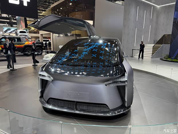 2026北京车展：九游官网奇瑞瑞虎X艾瑞泽SiCAR V23白武士等多车首发！(图55)