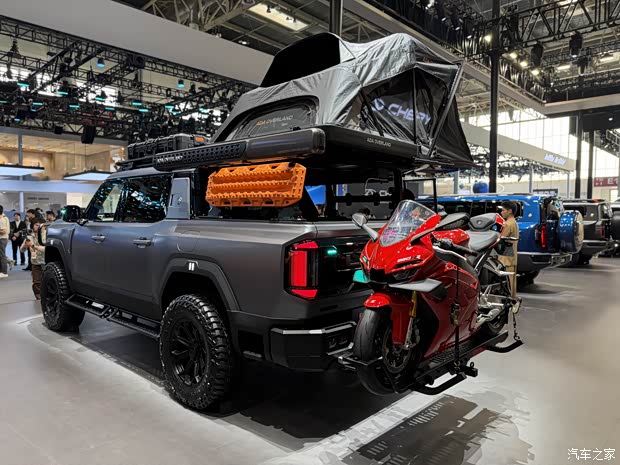 2026北京车展：九游官网奇瑞瑞虎X艾瑞泽SiCAR V23白武士等多车首发！(图68)