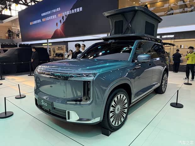 2026北京车展：九游官网奇瑞瑞虎X艾瑞泽SiCAR V23白武士等多车首发！(图72)