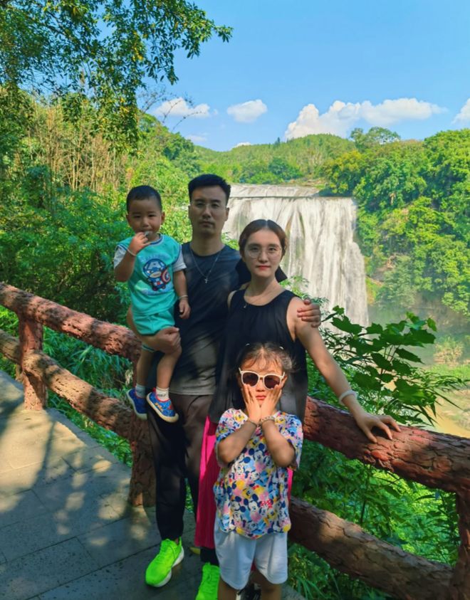 贵州本地人推荐4日游路线+热门景点贵州四日游行程规划全攻略(图1)