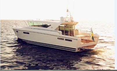 納維特推出全球首款碳纖維游艇 媲美蘭博基尼(图1)