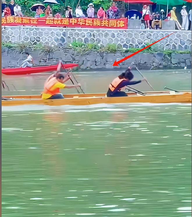 泪目！狮子湾全村凑半船人宁输不让外人登船猎德村成“笑柄”(图5)