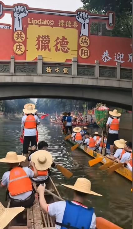 泪目！狮子湾全村凑半船人宁输不让外人登船猎德村成“笑柄”(图14)