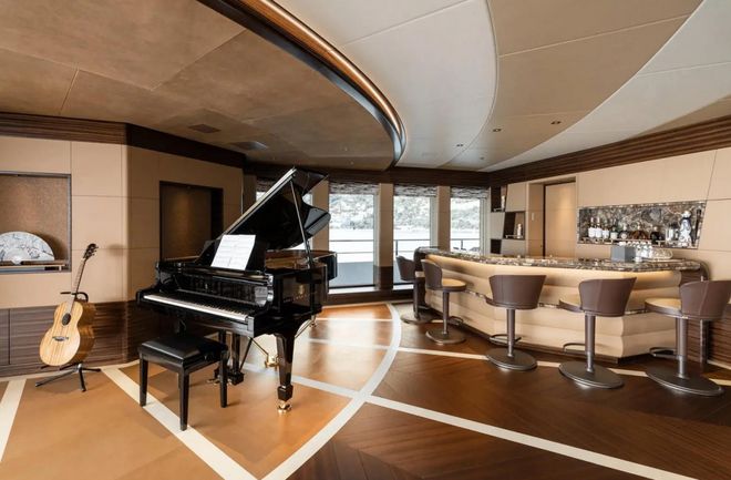 九游娱乐官方网站23亿美元！乌克兰前副总理78米超艇准备亮相摩纳哥(图10)