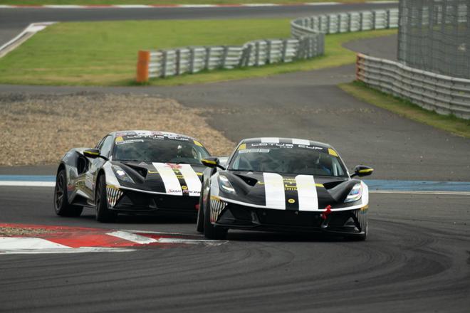 成都天府赛道轰鸣不息2025莲花杯单一品牌赛正式开启(图2)