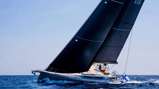 本届戛纳游艇节上引人注目的15艘新游艇(图4)