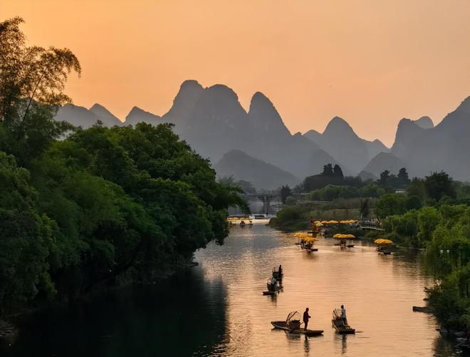 桂林亲子游跟团游五日价格多少？桂林5天4晚跟团游报价码住！(图2)