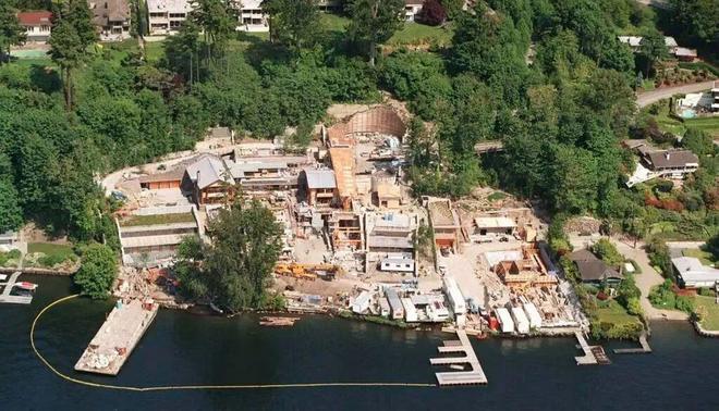 比尔·盖茨119米氢动力超艇“Breakthrou九游官网gh”号已易手(图10)