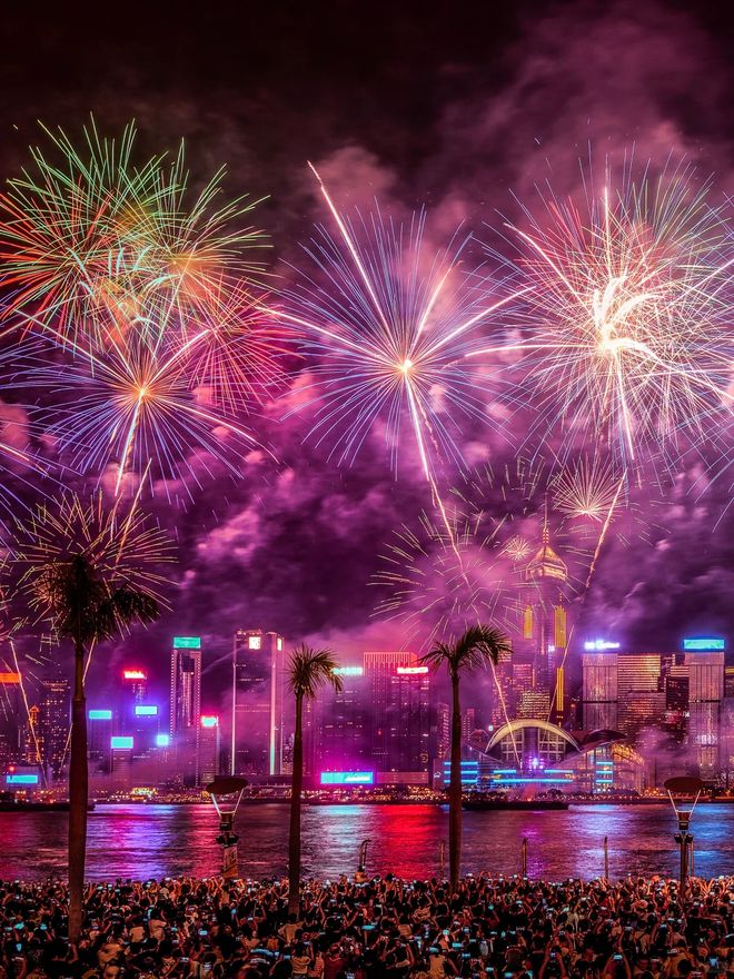2025香港国庆烟花汇九游app演开票！7个观景C位！(图2)