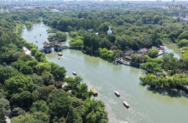 女导游带队瘦西湖要去IPO了