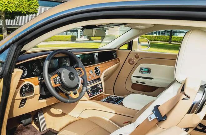 五菱星光730领衔4款MPV密集发布！还有超级豪车灵感竟来自狗狗(图25)