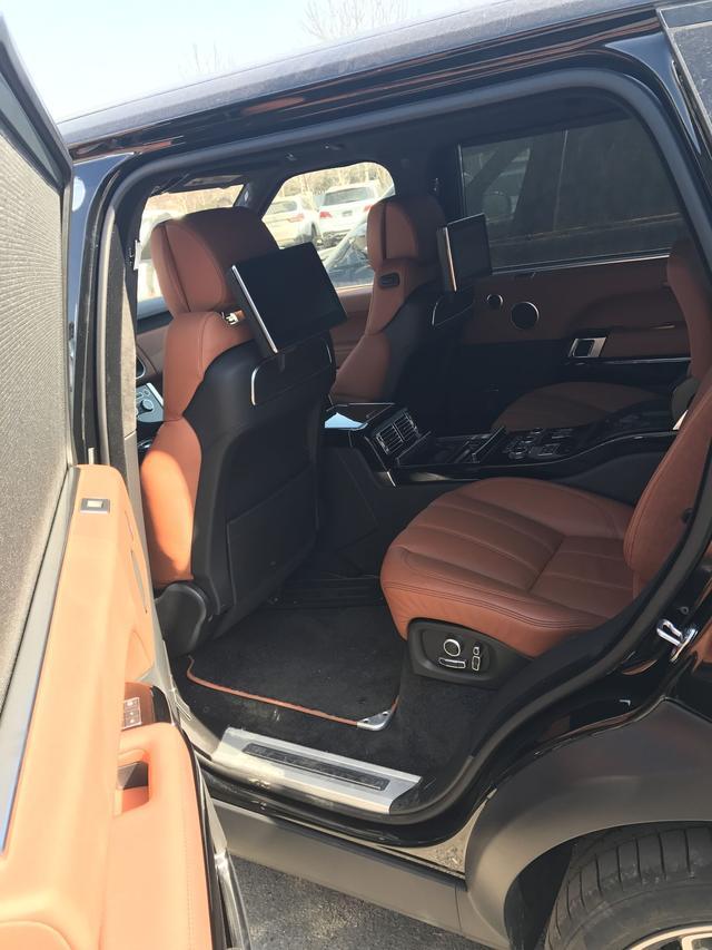 一个资深汽车销售者眼中的路虎揽胜：50创世加长(图8)