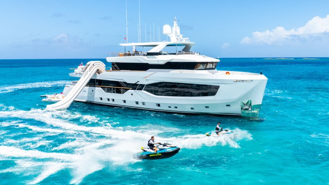 Numarine交付第二艘40MXP探险游艇(图5)