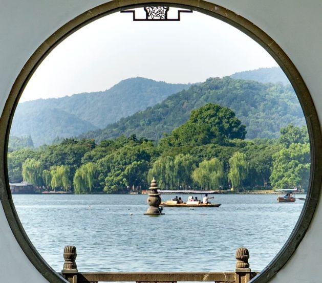 2025苏杭旅游攻略五日游跟团多少钱？苏州十大必去景点+透明报价