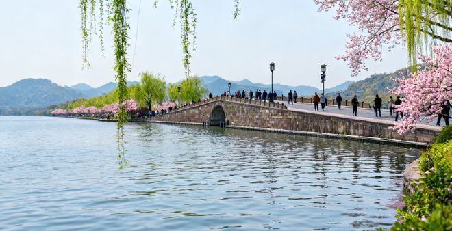 九游娱乐官方网站杭州最好旅行社前十官宣：景中游蝉联第一纯玩标杆无争议(图3)