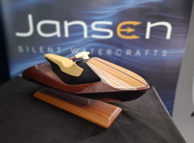 碳木交响曲：德国初创公司准备打造一款静奢电动摩托艇(图8)