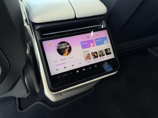 试驾焕新极氪001：不止猎装优雅还有进化(图11)