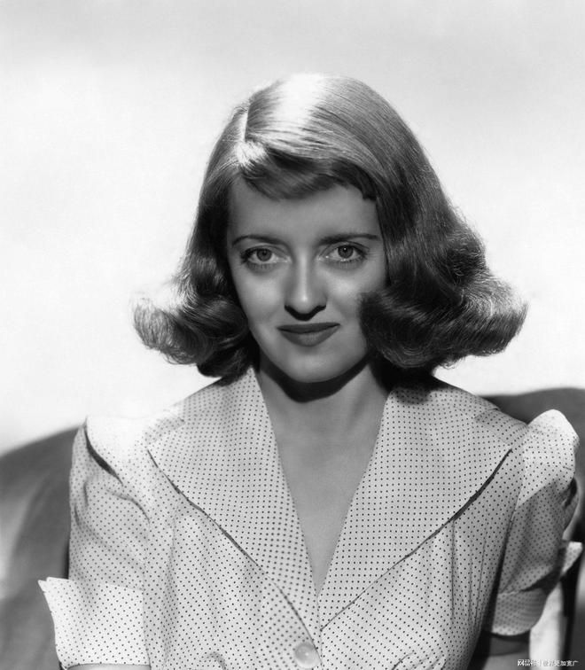 被誉为行走的荷尔蒙坏小子埃罗尔·弗林欲望毁掉的人生(图11)