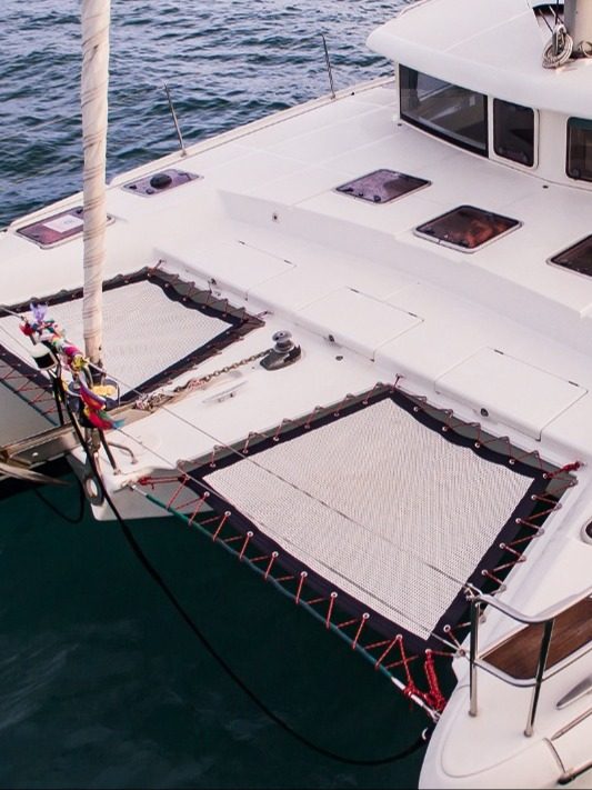 土耳其西南部出土刻有亚述伊斯塔尔女神像的银项链