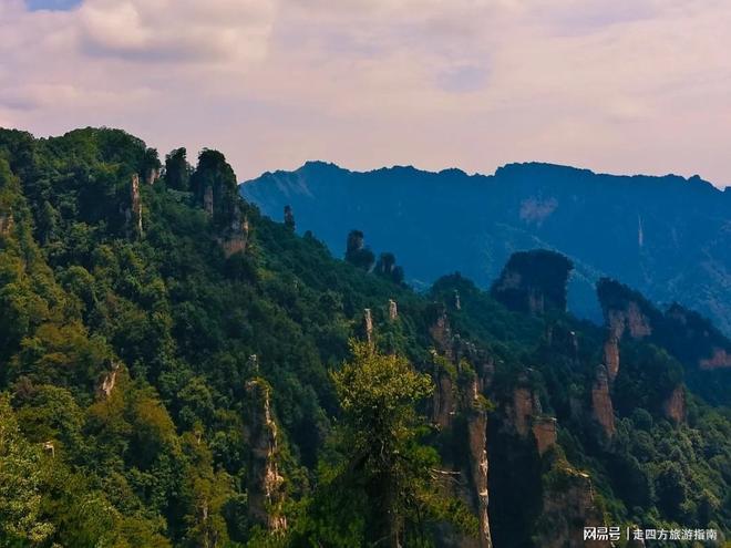 张家界旅游攻略｜芙蓉镇+天门山一月份出游人均多少？五日游(图2)