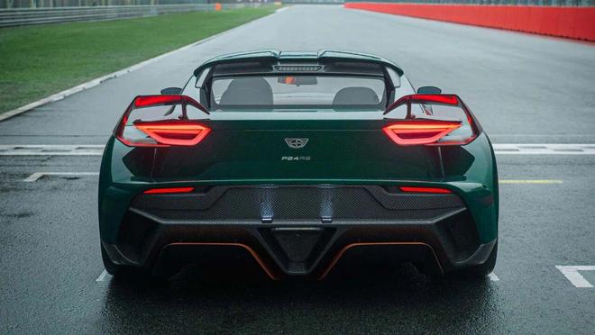 九游官网Donkervoort P24 RS创造770马力吨的超轻传奇(图5)