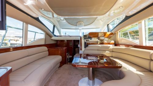 刘强东50亿元“跨界造艇” 江苏“游艇经济”加速驶入新蓝海